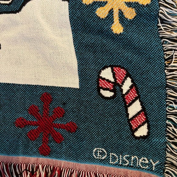 Vintage Disney Mickey & Minnie Happy Holidays Throw Blanket - Picture 7 of 7
